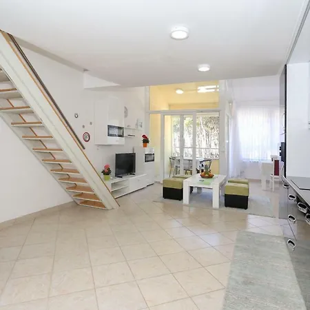 Two Palms Apartmán